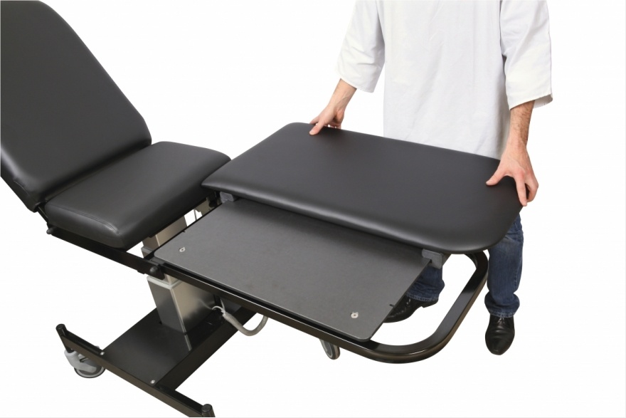 LDA® Couch: Movable Leg Plate